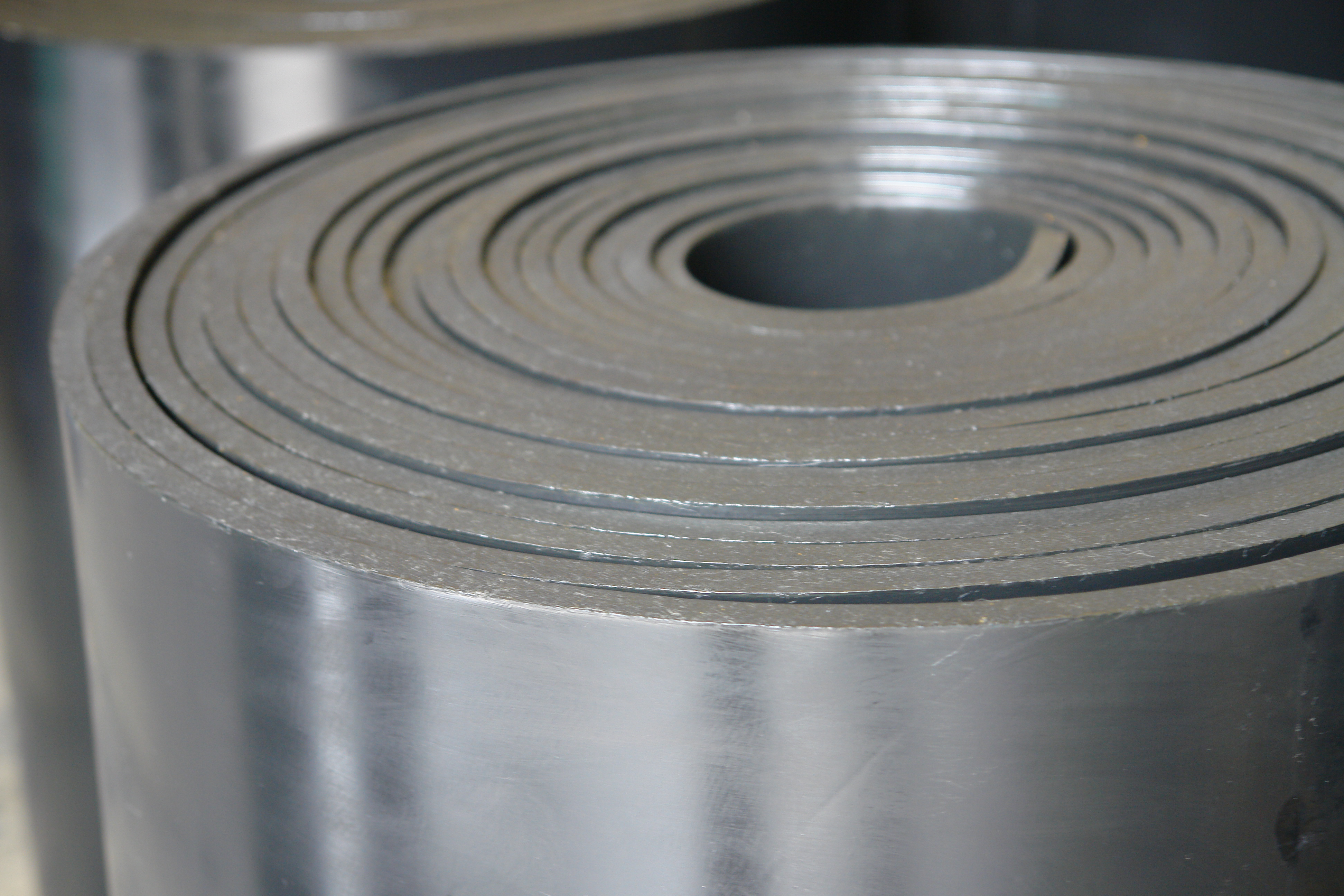 Hule Faldón en rollos - Grupo Everest