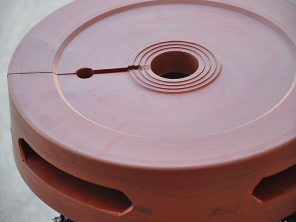 Proceso de fabricación de limpiatubos de nitrilo con compuestos de alta calidad