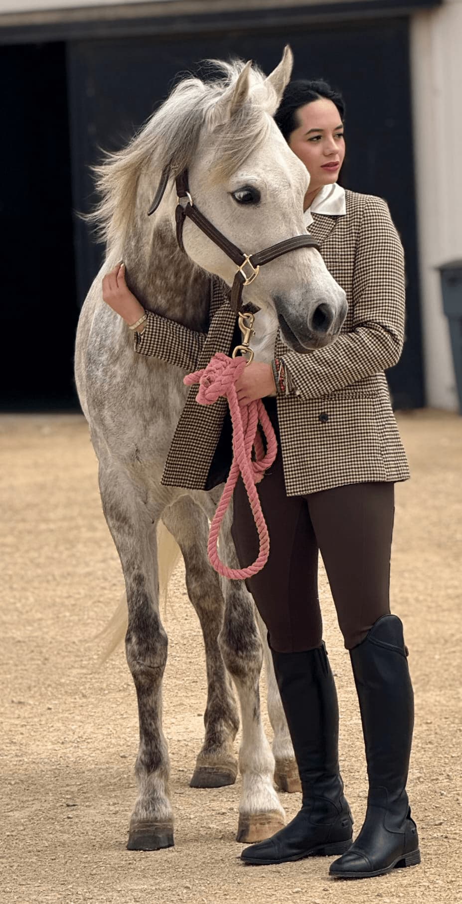 Tapete de hule para caballos en caballeriza