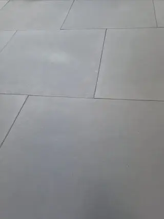 Nuevo acabado de loseta de caucho - primer plano