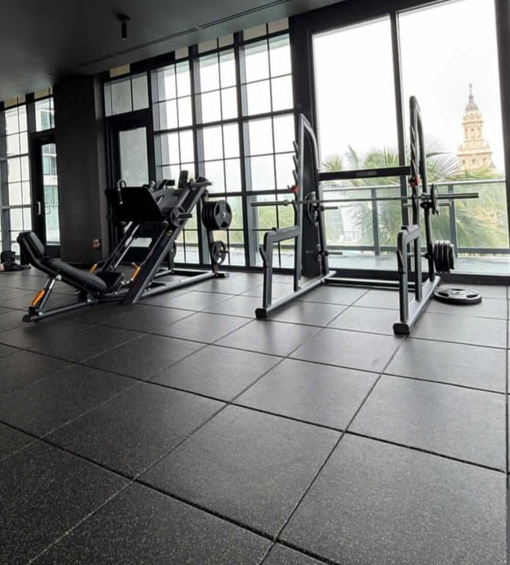 Detalle de Loseta de Caucho para Gimnasio