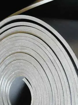 EPDM Dieléctrico | Hule para aislamiento eléctrico y resistencia a la intemperie Hule EPDM dieléctrico en rollo o placa para aislamiento eléctrico en instalaciones industriales