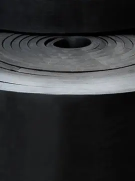 Hule Neopreno de Alta Densidad | Alta Especificación para aplicaciones exigentes Rollo de neopreno de alta densidad y alta especificación para uso industrial