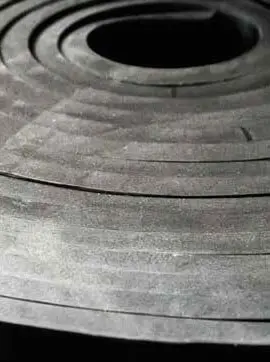 Nitrilo Hidrogenado HNBR | Hule técnico resistente a aceites, químicos y temperatura Hule de nitrilo hidrogenado HNBR para aplicaciones industriales de alta exigencia térmica y química