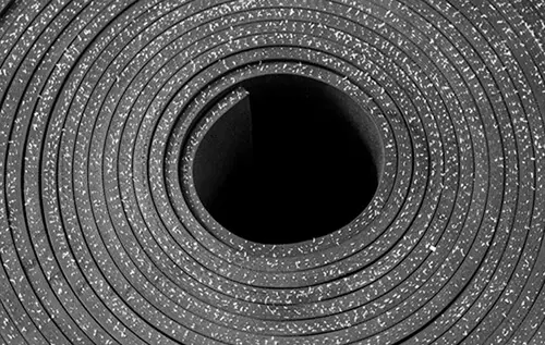 Hule Tramado (Neopreno Reforzado) con estructura reforzada y absorción de vibración - Grupo Everest